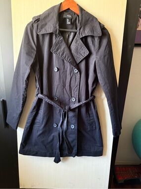 Forever 21 Women's Black Double-Breasted Trench Coat